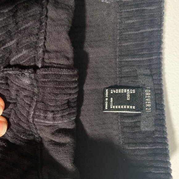 Forever 21 Corduroy Mini Skirt Size M - Picture 4 of 5